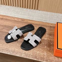H slippers