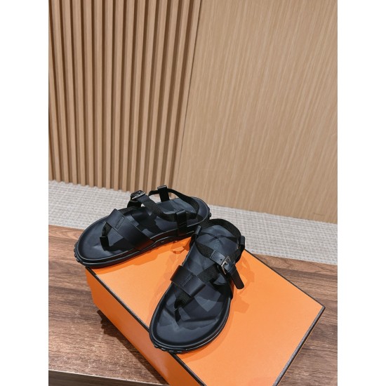H Sandals