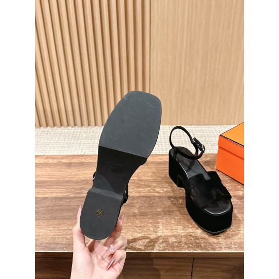H Sandals