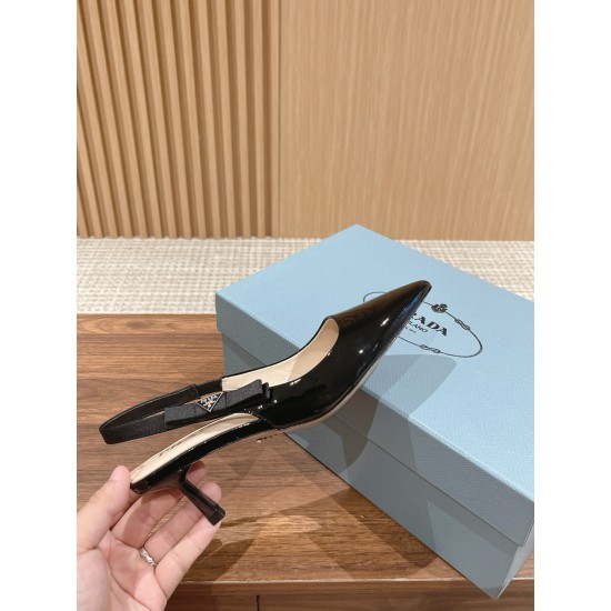 sandal