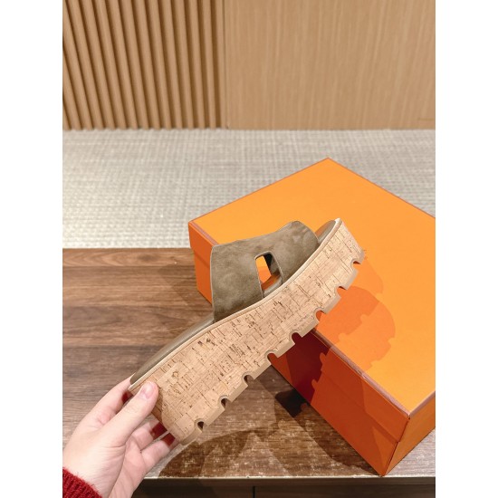 slippers