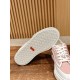 Skateboard shoes