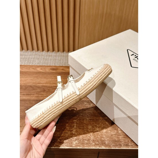 Nude shoes