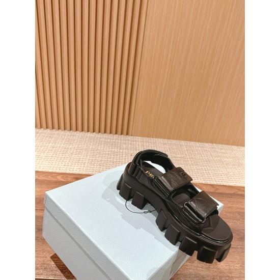 sandal
