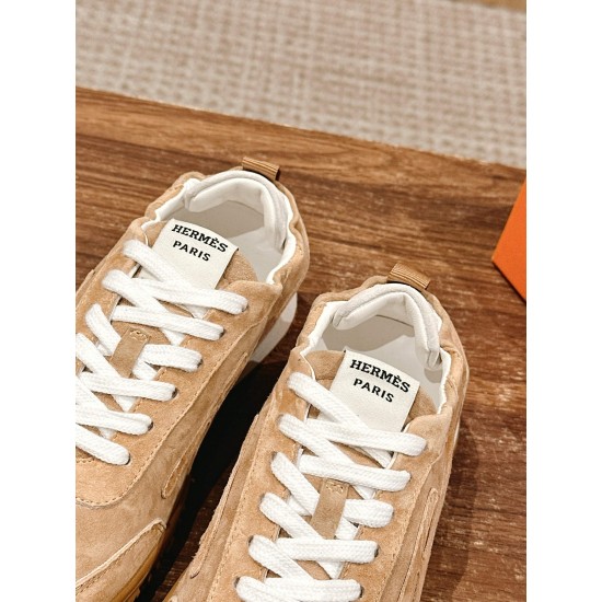 De Xun Shoes