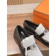 De Xun Shoes