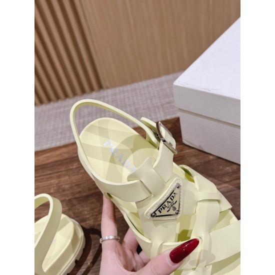 sandal
