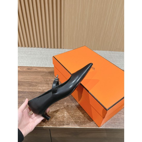 De Xun Shoes
