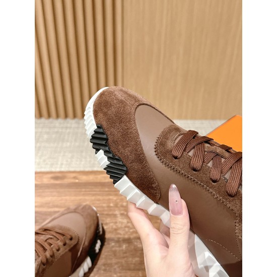 Couple casual shoes