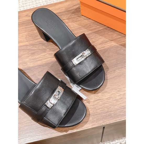 De Xun Shoes