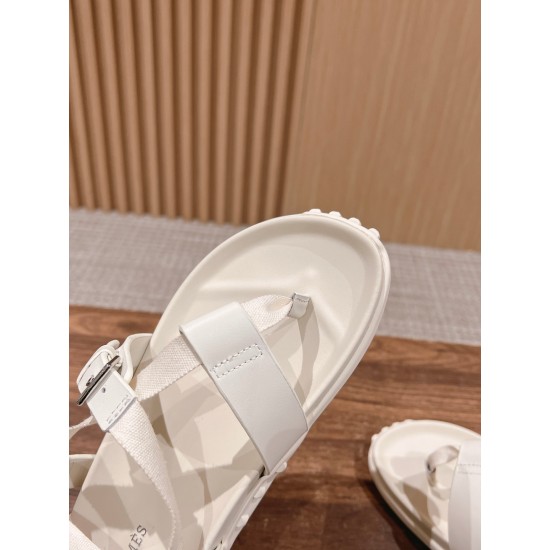 H Sandals