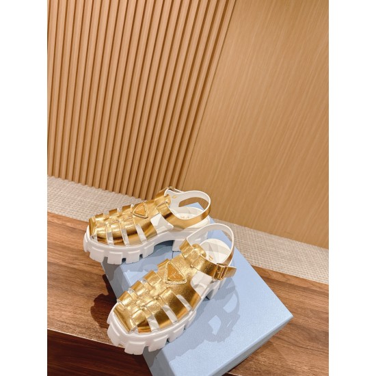 sandal