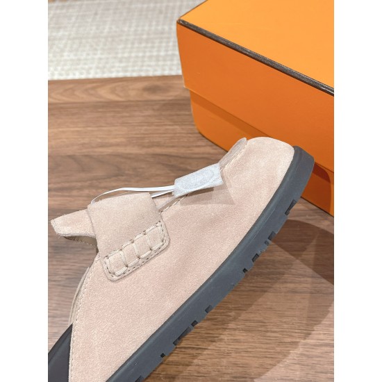 slippers