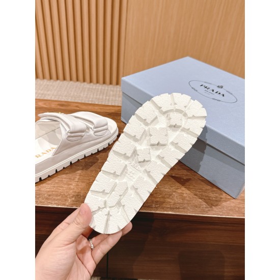 sandal
