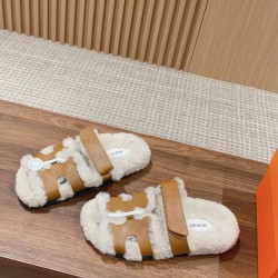  Cake Hair Slippers