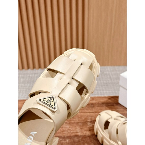 sandal