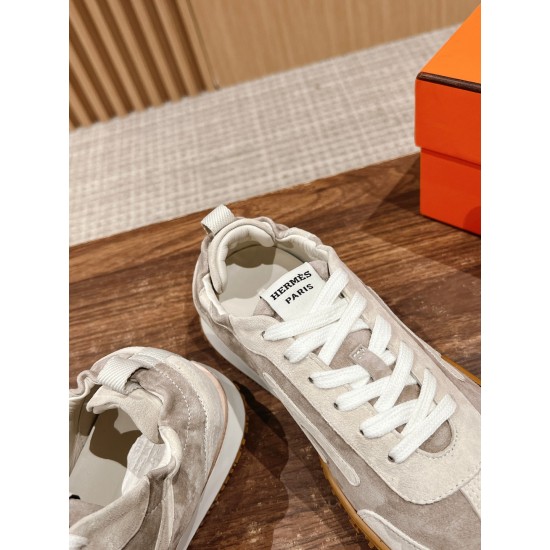 De Xun Shoes