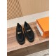 De Xun Shoes