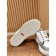 Skateboard shoes
