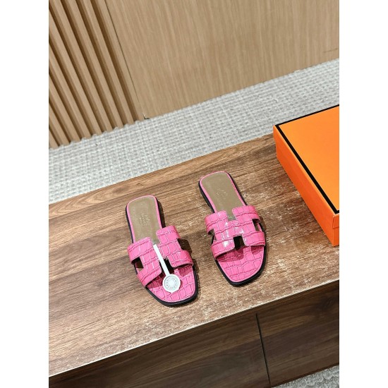 H slippers