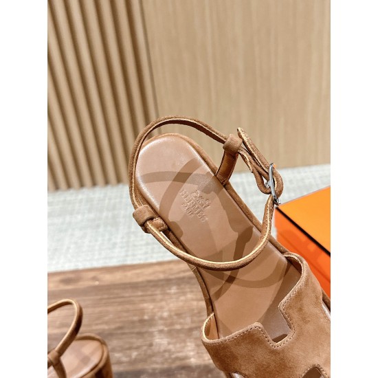 H Sandals