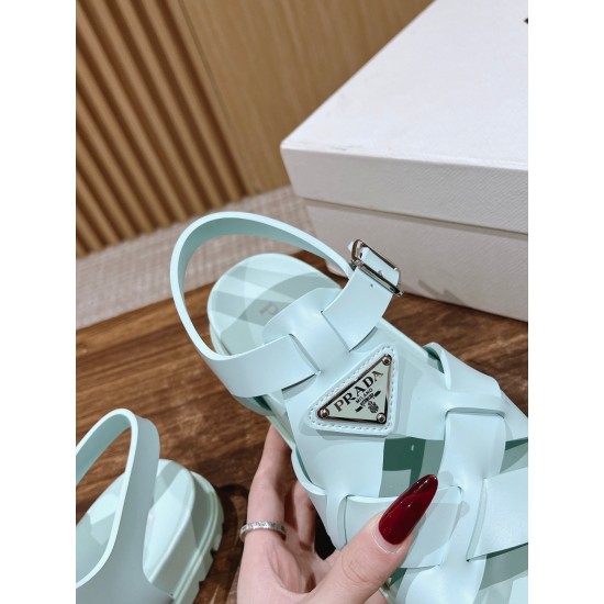 sandal
