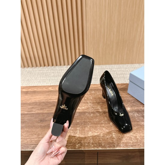 sandal