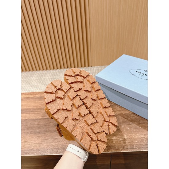 sandal