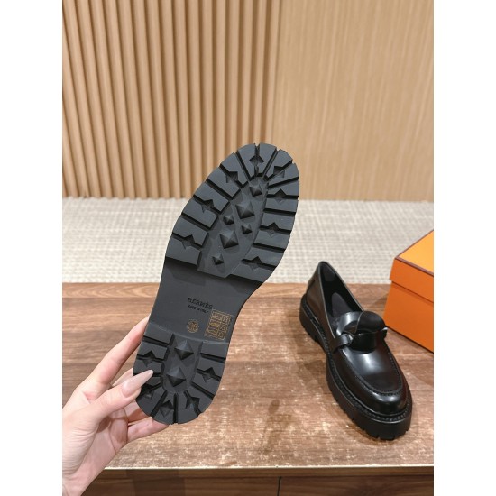 De Xun Shoes