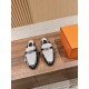 De Xun Shoes