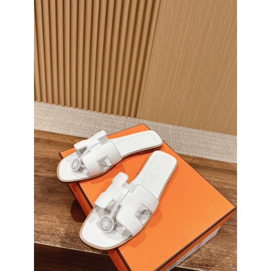 H slippers