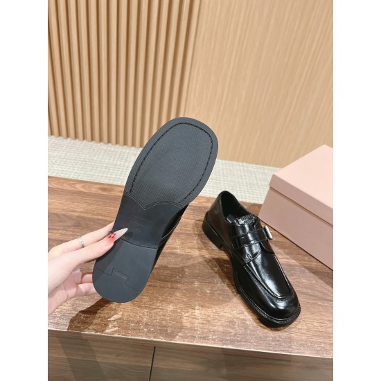 Mary Jane shoes