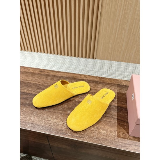 slippers