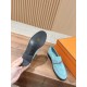 De Xun Shoes