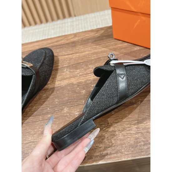 De Xun Shoes