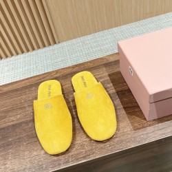 slippers