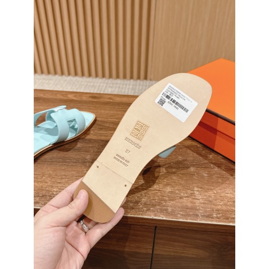 H slippers