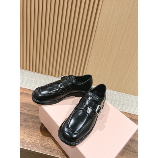 Mary Jane shoes