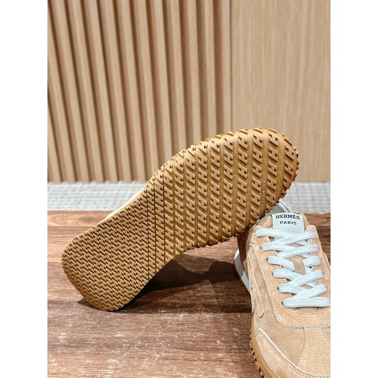 De Xun Shoes