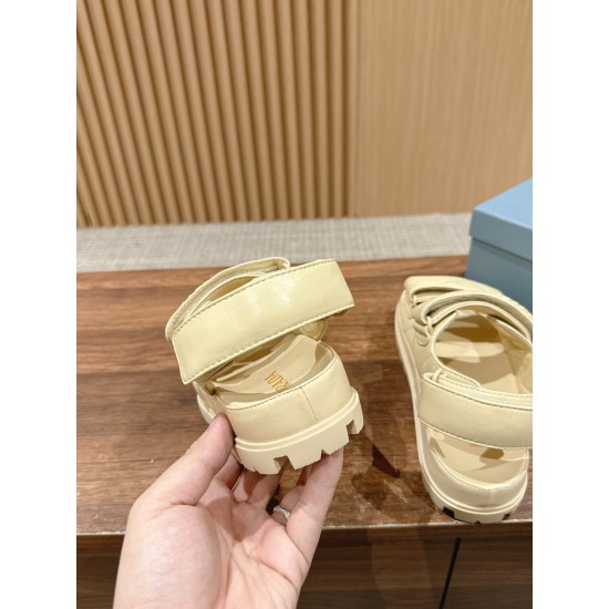 sandal