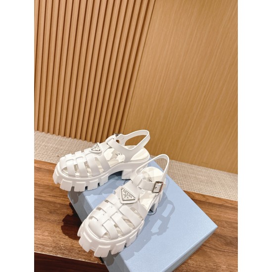 sandal