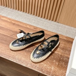 Nude shoes