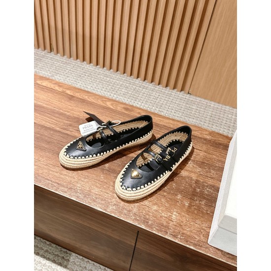 Nude shoes