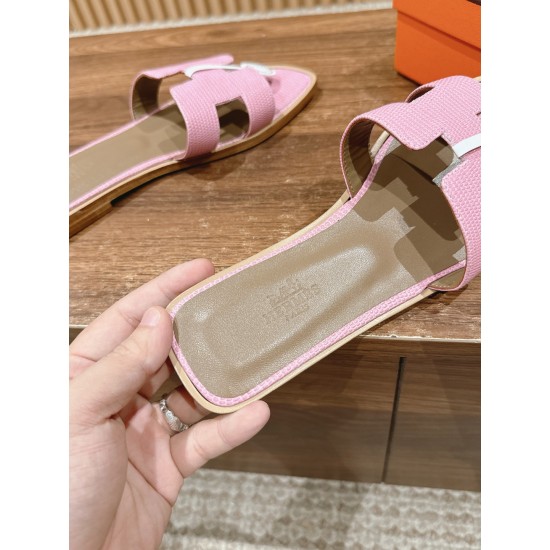 H slippers