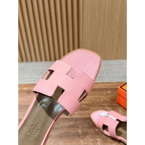 H slippers