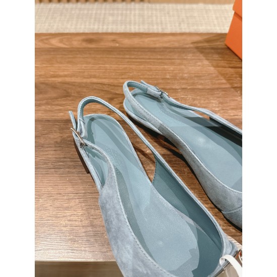 H Sandals