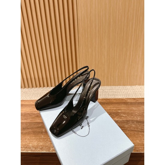 sandal