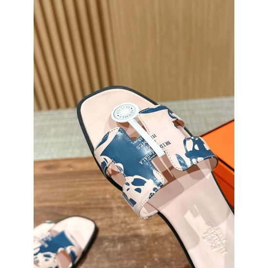 H slippers