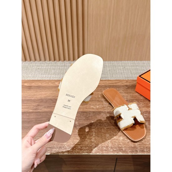 H slippers