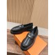 De Xun Shoes
